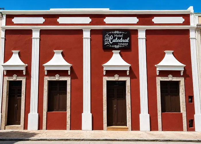 Hotel Catedral Valladolid Yucatan
